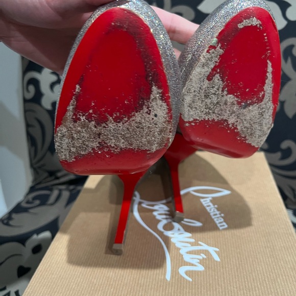 Silver Glitter christian louboutin heels in good condition - Picture 7 of 9